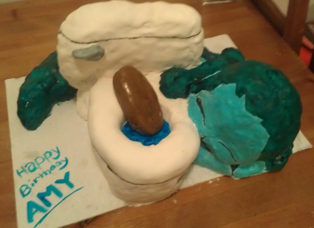 Amy's Birthday Cake, Modest Medusa